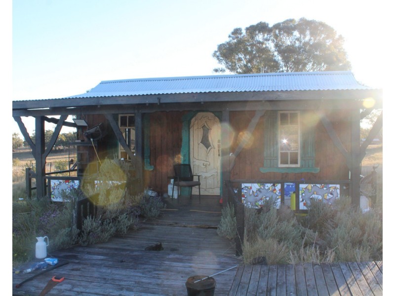 2087 Rabbit Fence Road, Passchendaele QLD 4375