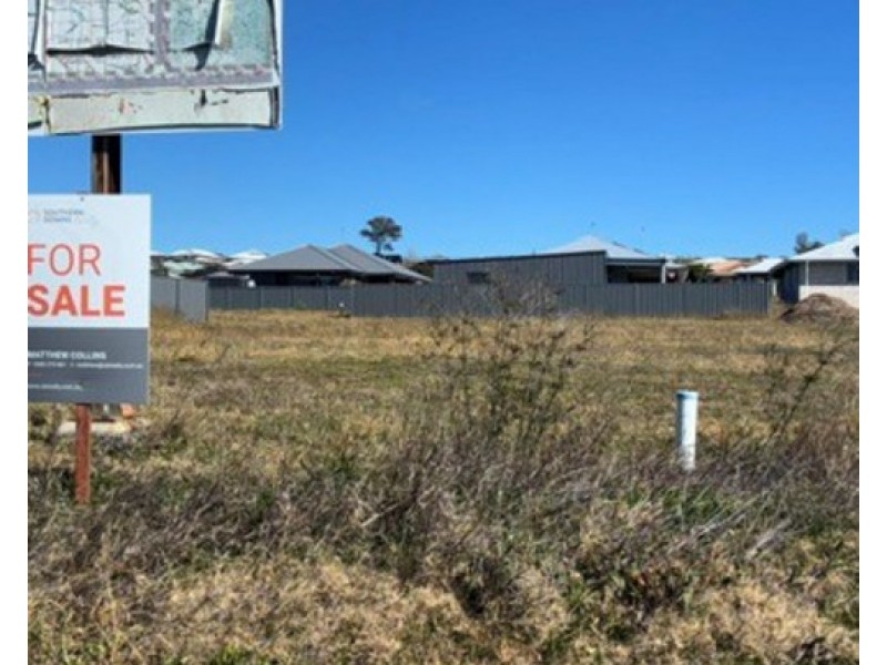 93 Tooth Street, Rosenthal Heights QLD 4370
