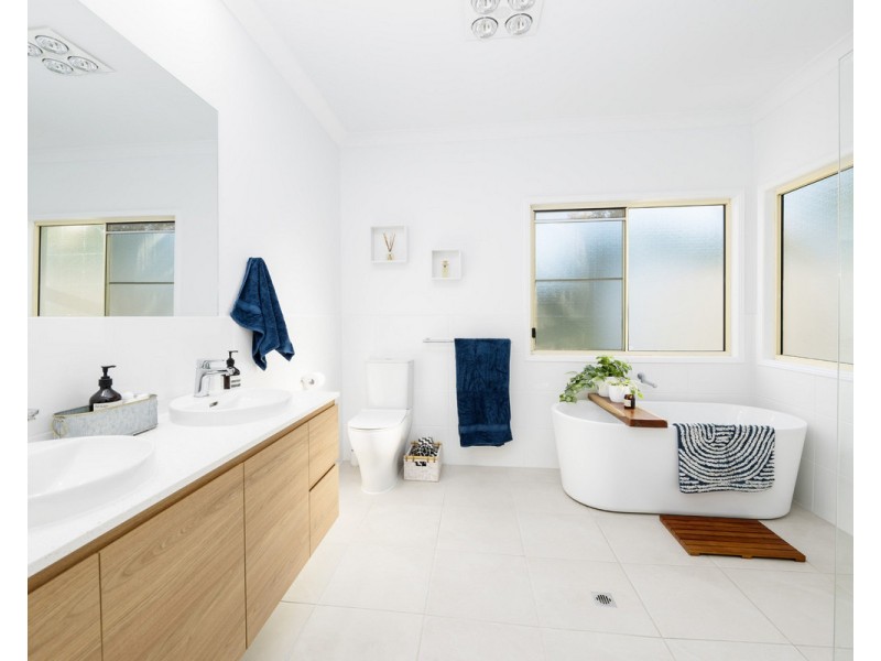 47 Halls Road, Yangan QLD 4371