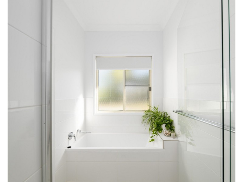 47 Halls Road, Yangan QLD 4371