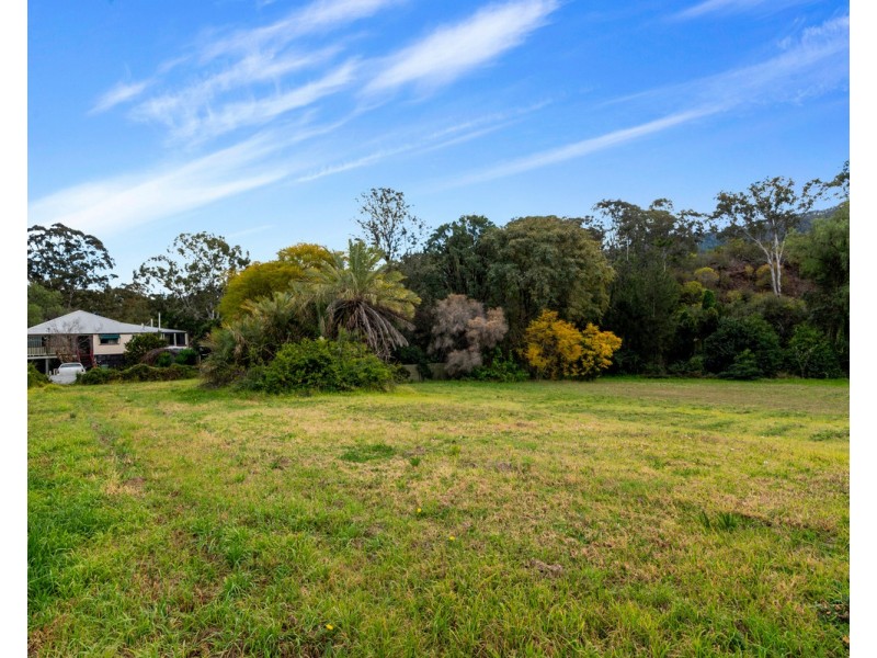 1 & 2 Bakers Road, Mount Colliery QLD 4370