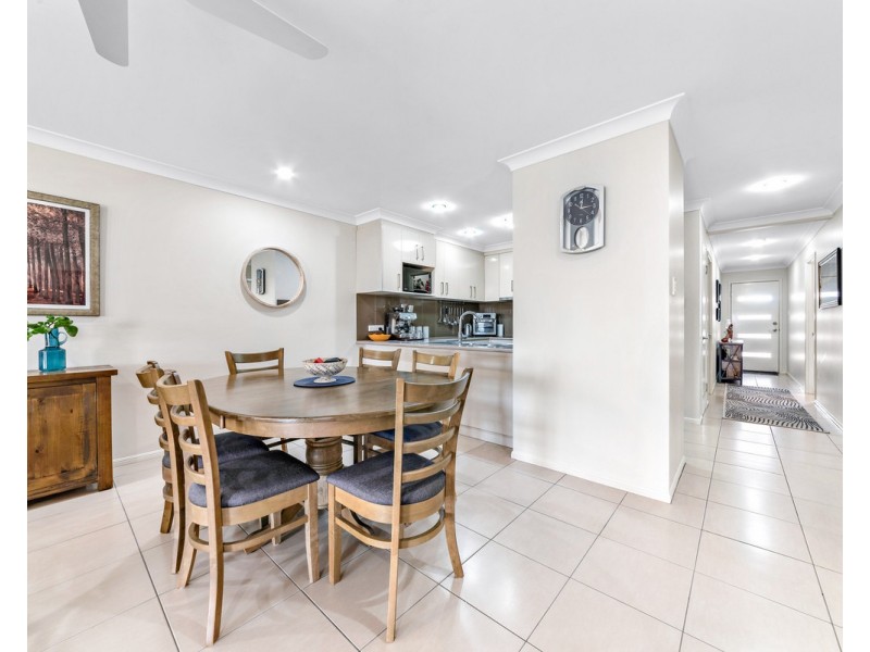 1/11 Iceberg Crt, Warwick QLD 4370
