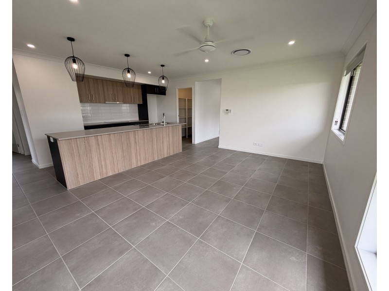 6 Tanna Drive, Warwick QLD 4370
