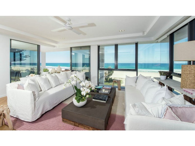 3/470 The Esplande, Palm Beach QLD 4221