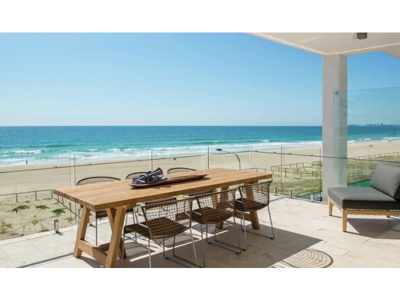 3/470 The Esplande, Palm Beach QLD 4221