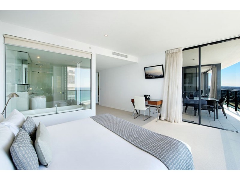 22805/ 21 Elizabeth Avenue, Broadbeach QLD 4218