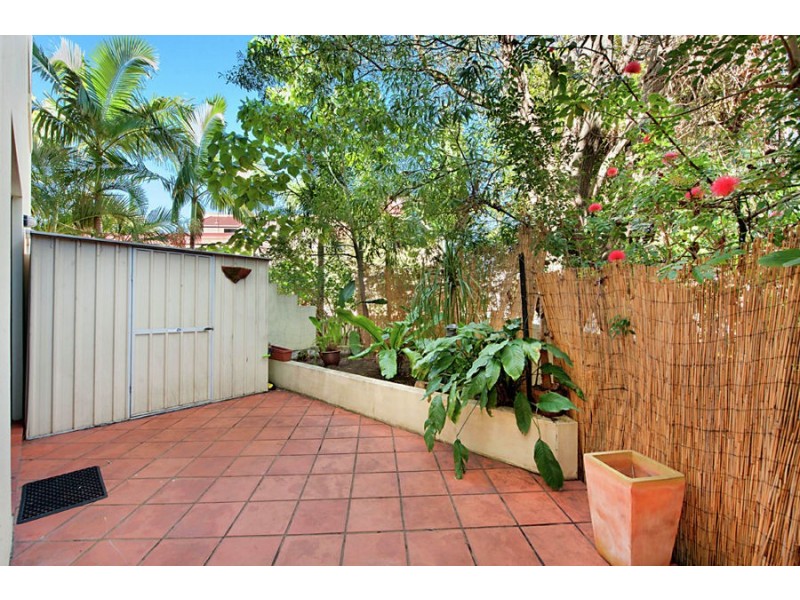 3/10-12 Darrambal Street, Surfers Paradise QLD 4217