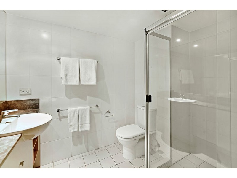 507/ 72-74 Surf Parade, Broadbeach QLD 4218