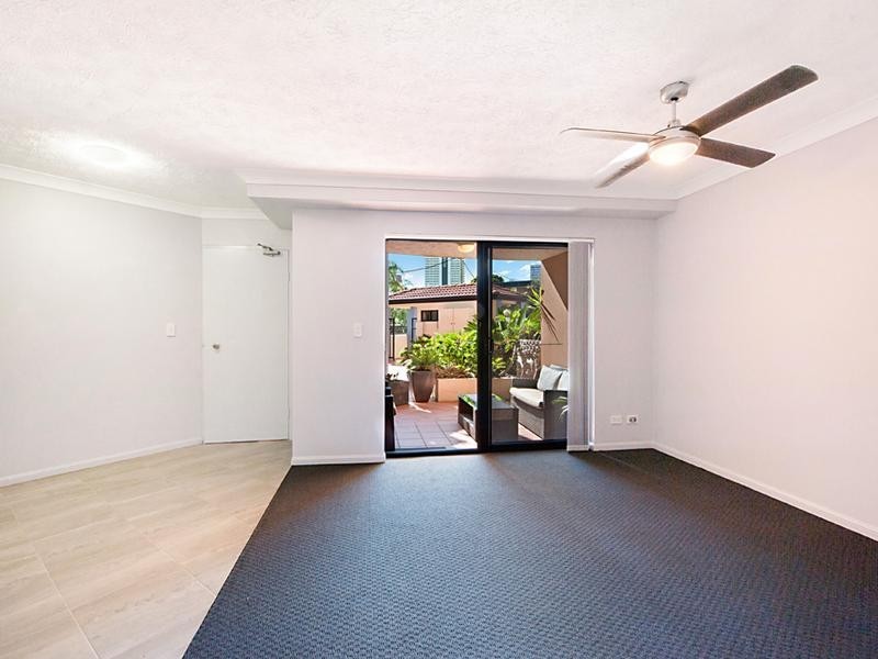 3/10-12 Darrambul Street, Surfers Paradise QLD 4217