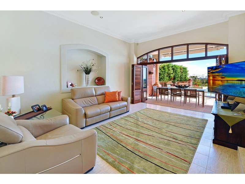 89 Skyline Terrace, Burleigh Heads QLD 4220