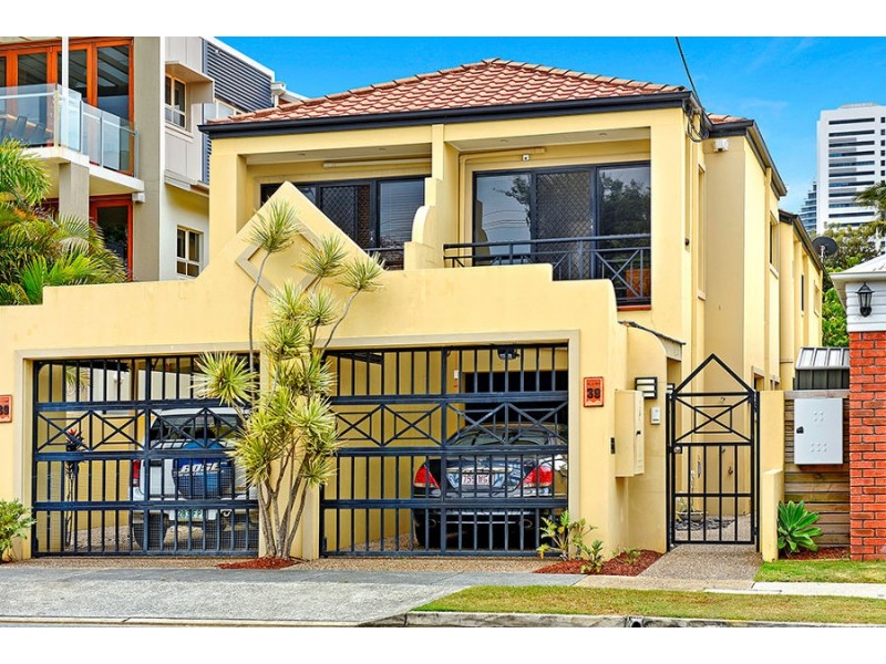 2/39 Peerless Avenue, Mermaid Beach QLD 4218