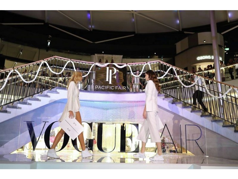 2/39 Peerless Avenue, Mermaid Beach QLD 4218