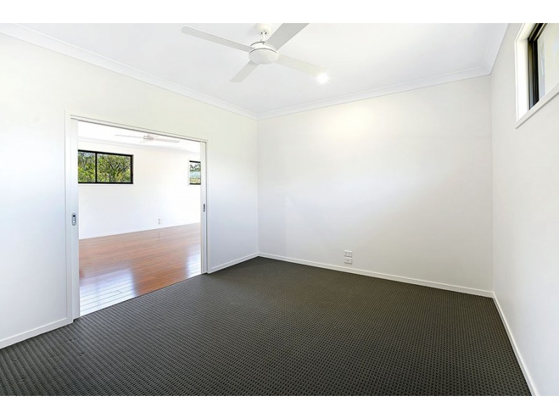 14 Joshua Place, Oxenford QLD 4210