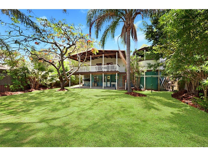 6 Coombe Place, Hope Island QLD 4212