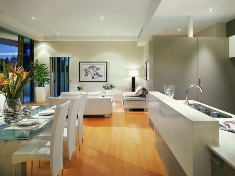 102/252 Hedges Avenue, Mermaid Beach QLD 4218