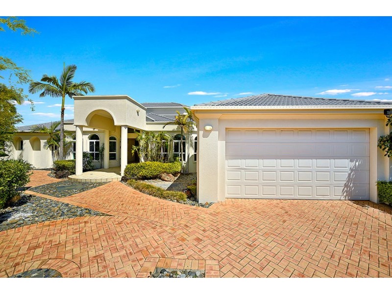 31 Beverley Crescent, Broadbeach Waters QLD 4218