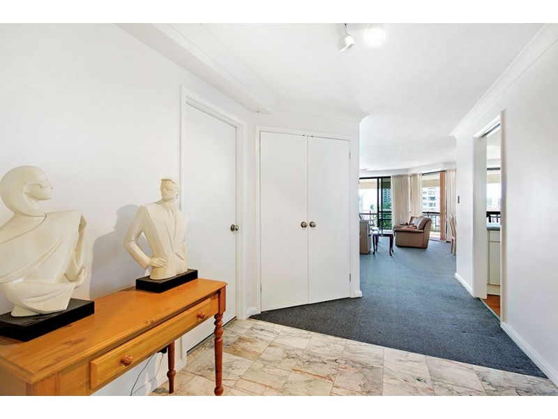 072/15 Victoria Avenue, Broadbeach QLD 4218