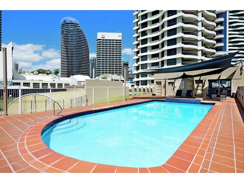 072/15 Victoria Avenue, Broadbeach QLD 4218
