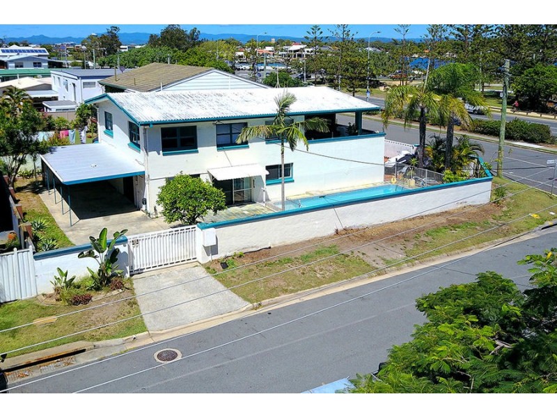 21 Rankin Parade, Main Beach QLD 4217
