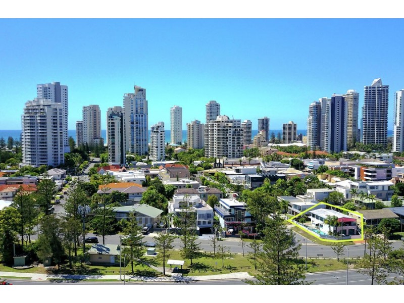 21 Rankin Parade, Main Beach QLD 4217