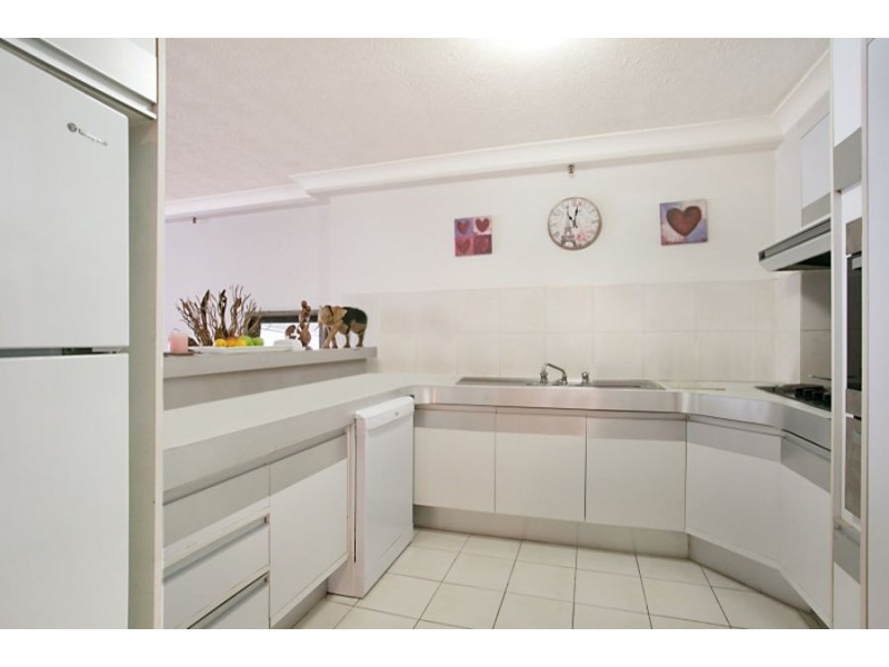 7 “Biarritz”85 Old Burleigh Road, Surfers Paradise QLD 4217