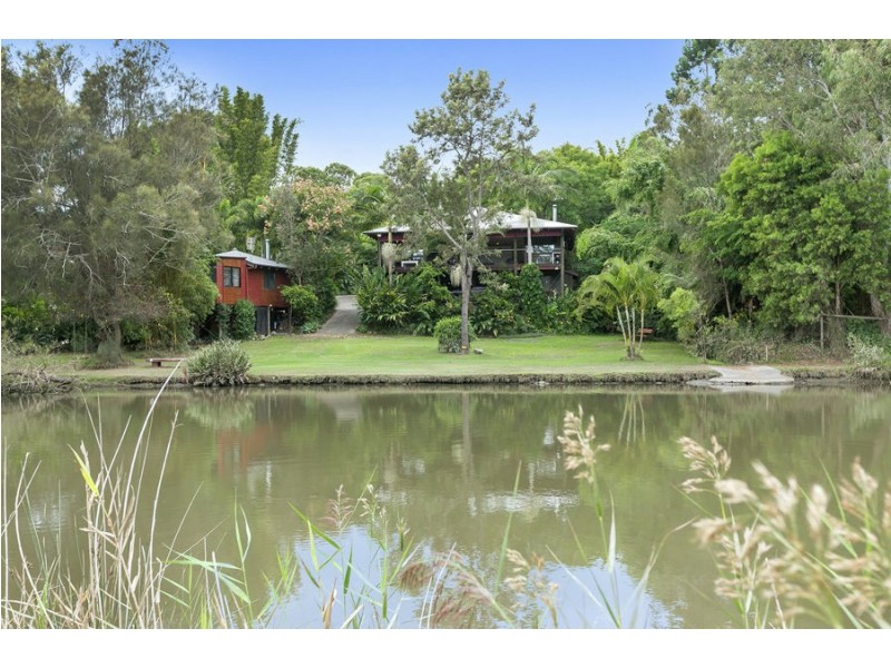 11 Wirildar Drive, Elanora QLD 4221