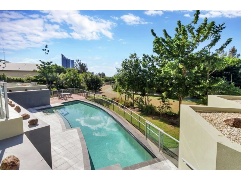 210/2-4 Riverwalk Avenue, Robina QLD 4226