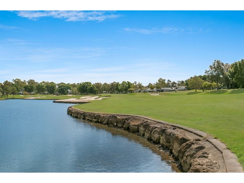 5017B Riverwood Grove, Benowa QLD 4217