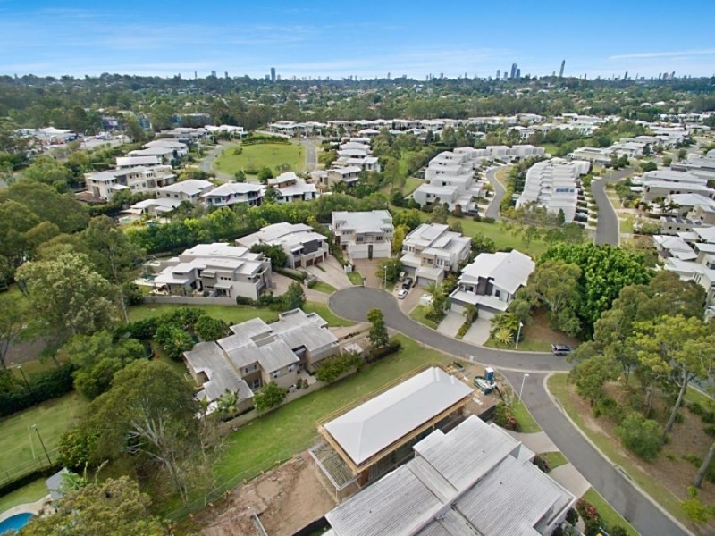 5017B Riverwood Grove, Benowa QLD 4217