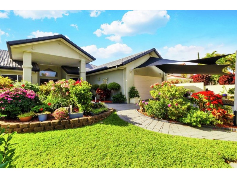 13 Kuranda Drive, Robina QLD 4226