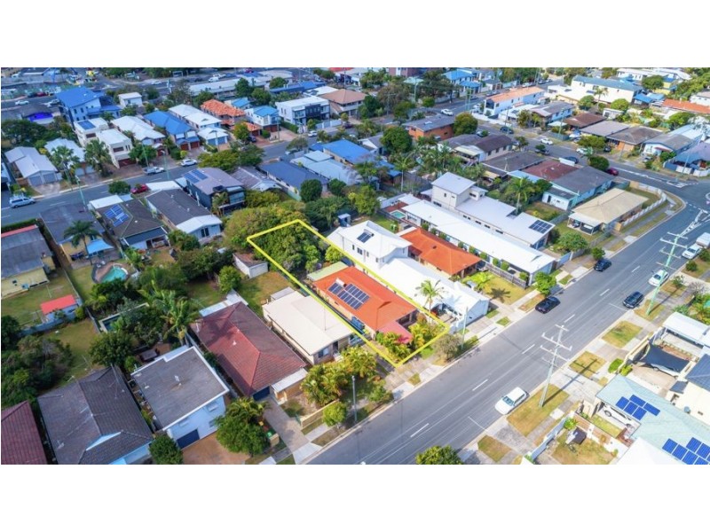 141 Nobby Parade, Miami QLD 4220