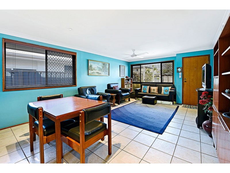 141 Nobby Parade, Miami QLD 4220