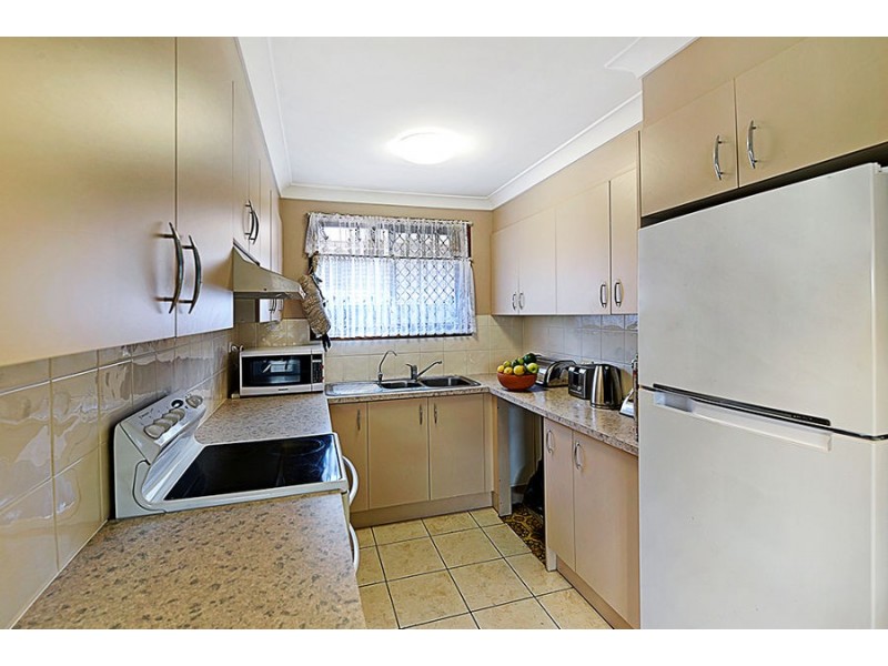 141 Nobby Parade, Miami QLD 4220