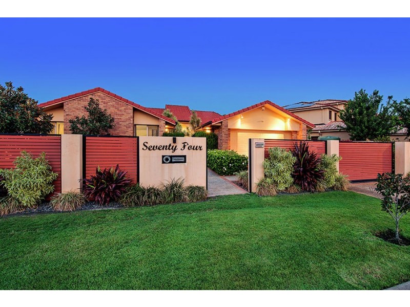 74 EDINBURGH ROAD, Benowa Waters QLD 4217