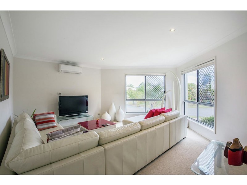 3 Coach Way, Upper Coomera QLD 4209