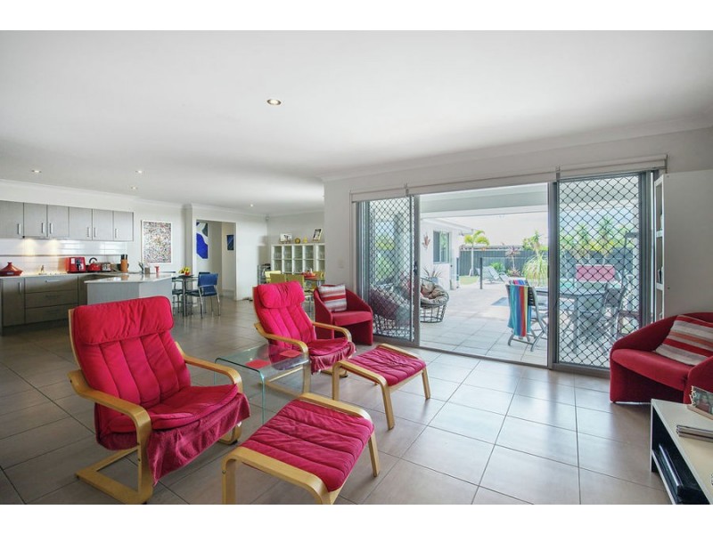 3 Coach Way, Upper Coomera QLD 4209