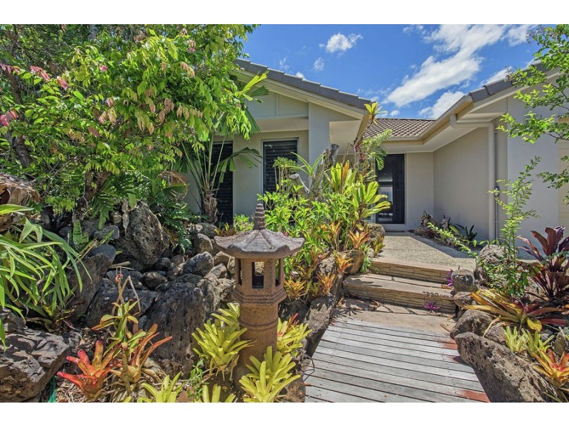 18 Antonson Crescent, Mudgeeraba QLD 4213