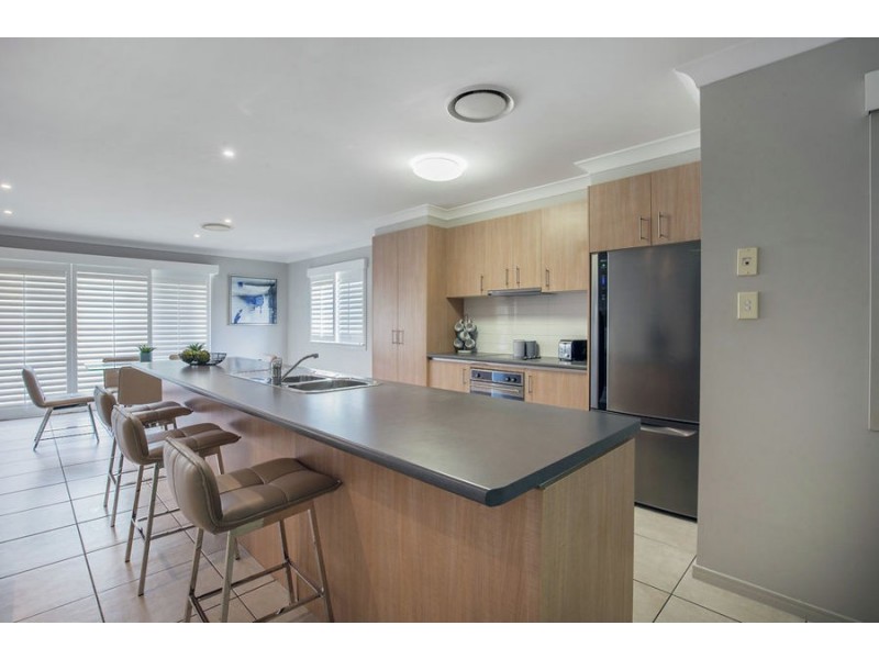 18 Antonson Crescent, Mudgeeraba QLD 4213