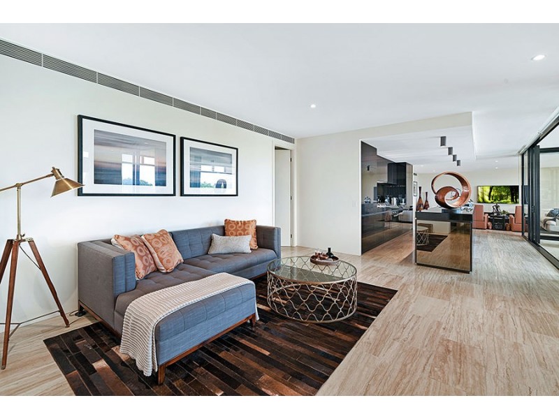 502 E/1 Marina Drive, Benowa QLD 4217