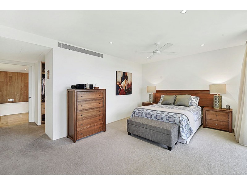 502 E/1 Marina Drive, Benowa QLD 4217