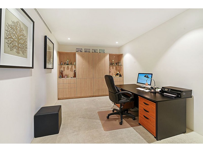 502 E/1 Marina Drive, Benowa QLD 4217