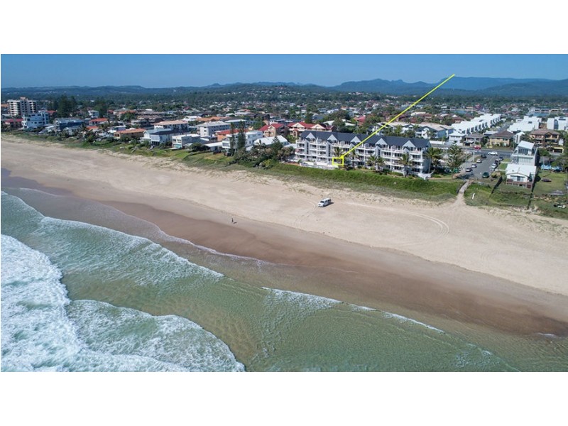 6 Seventeenth Avenue, Palm Beach QLD 4221