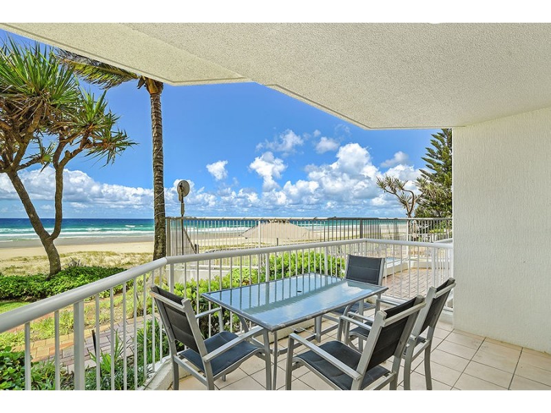 6 Seventeenth Avenue, Palm Beach QLD 4221