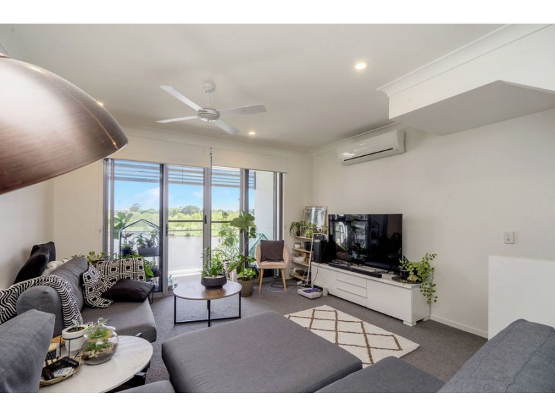 73/3028 The Boulevard, Carrara QLD 4211