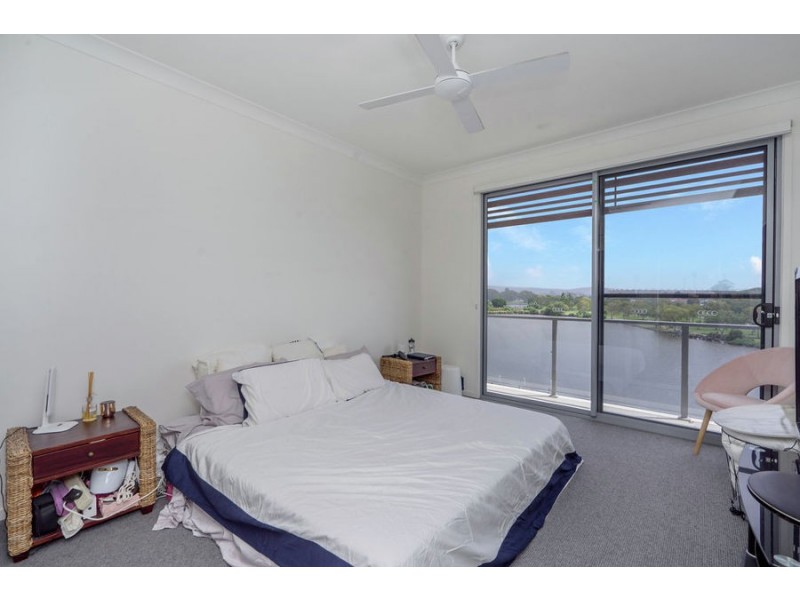 73/3028 The Boulevard, Carrara QLD 4211