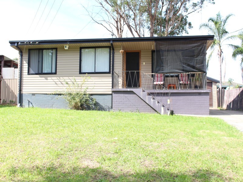 10 kenilworth, Miller NSW 2168