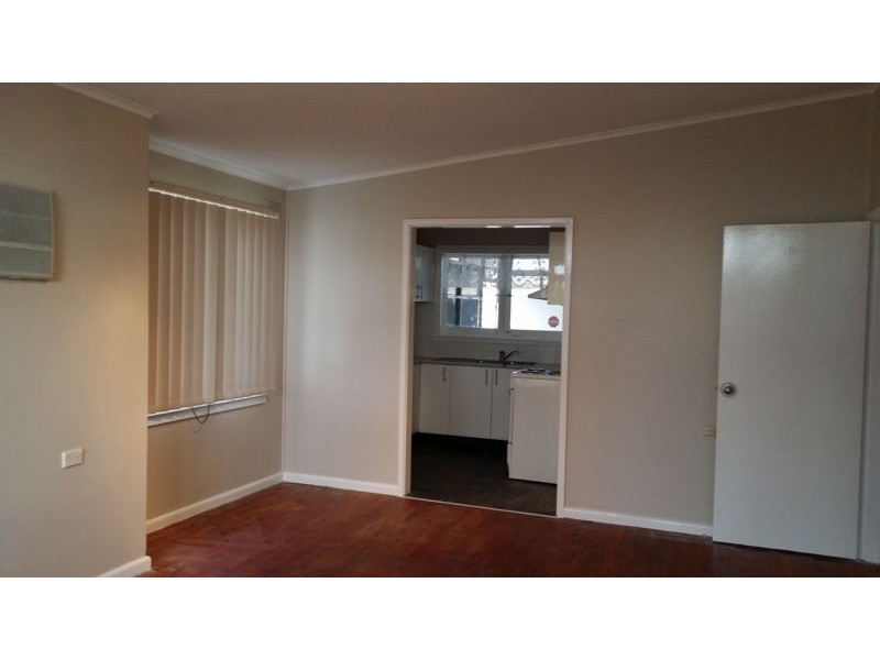 24 Karoola St, Busby NSW 2168