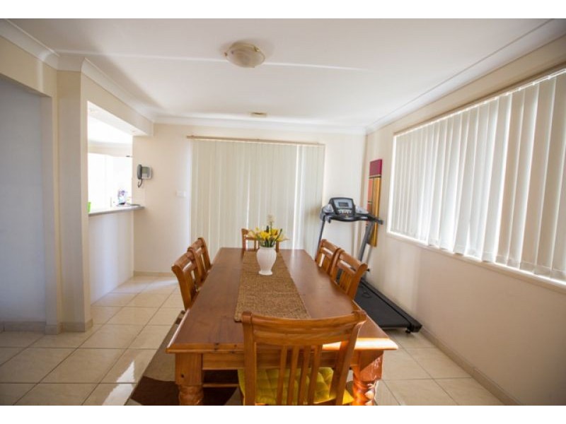 50 Taubman Dr, Horningsea Park NSW 2171