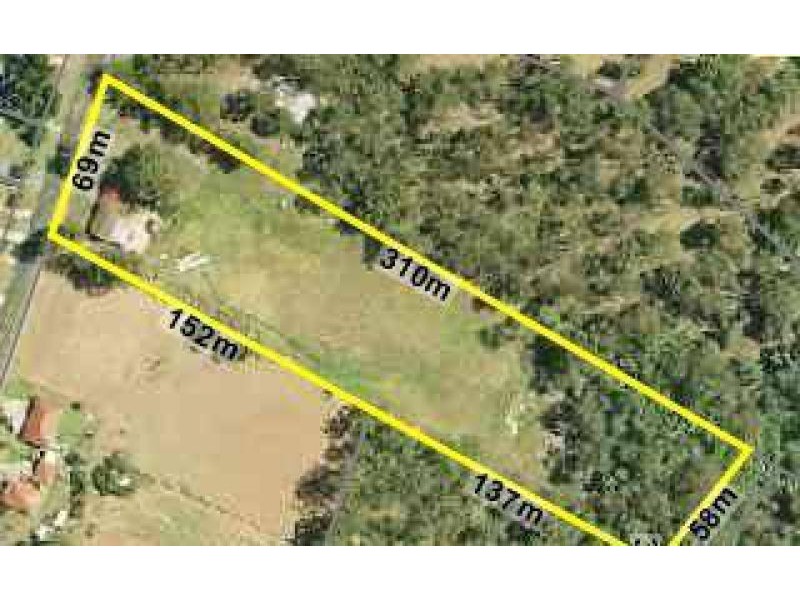 27 Eagleview Rd, Minto NSW 2566