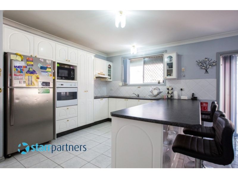 4 Bega Close, Prestons NSW 2170